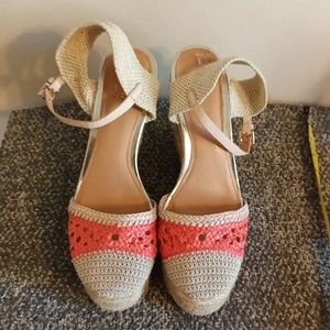 Coach wedge espadrilles crochet khaki salmon and tan size 11
